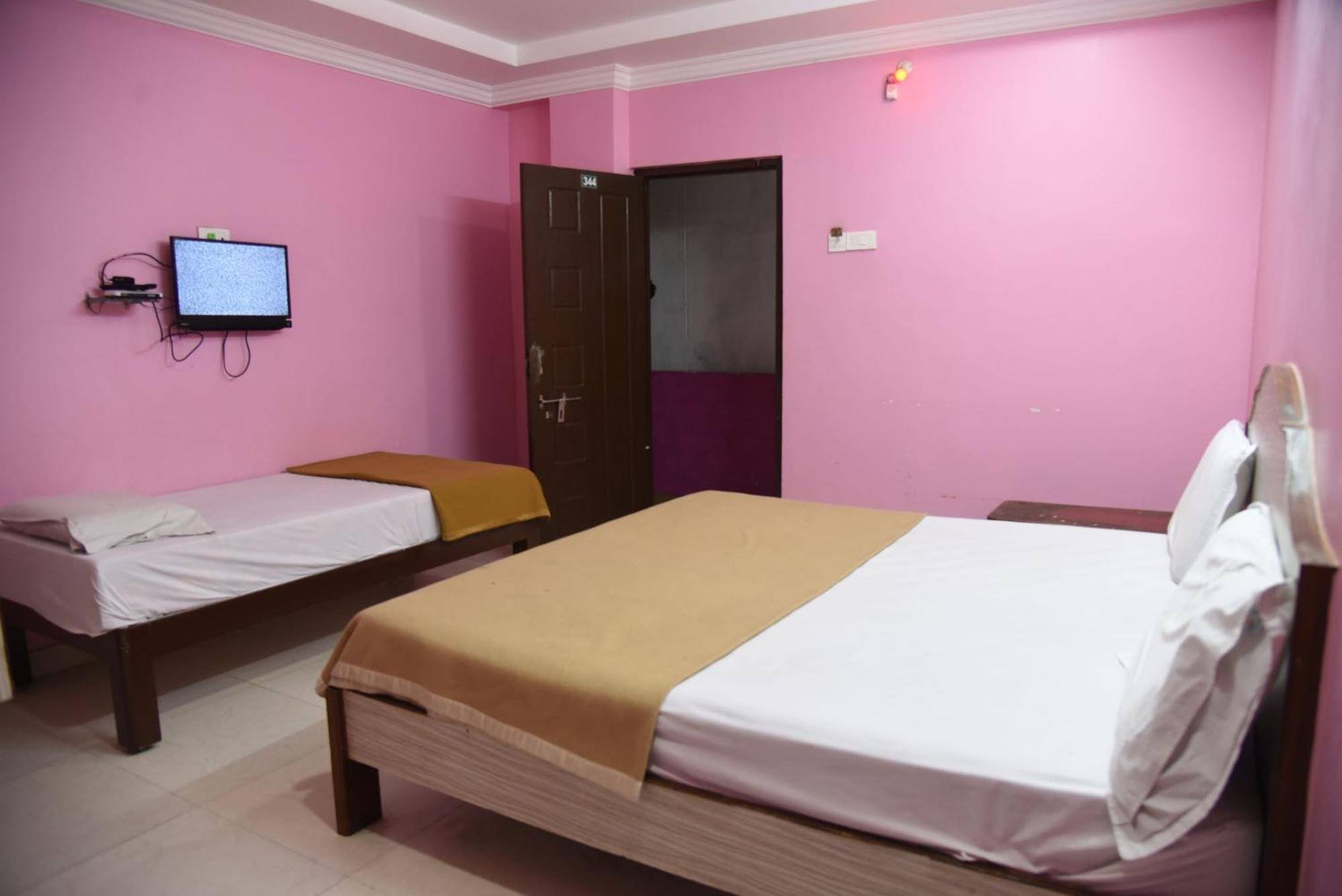 Sujan Residency'S Villa Tirupati Ngoại thất bức ảnh